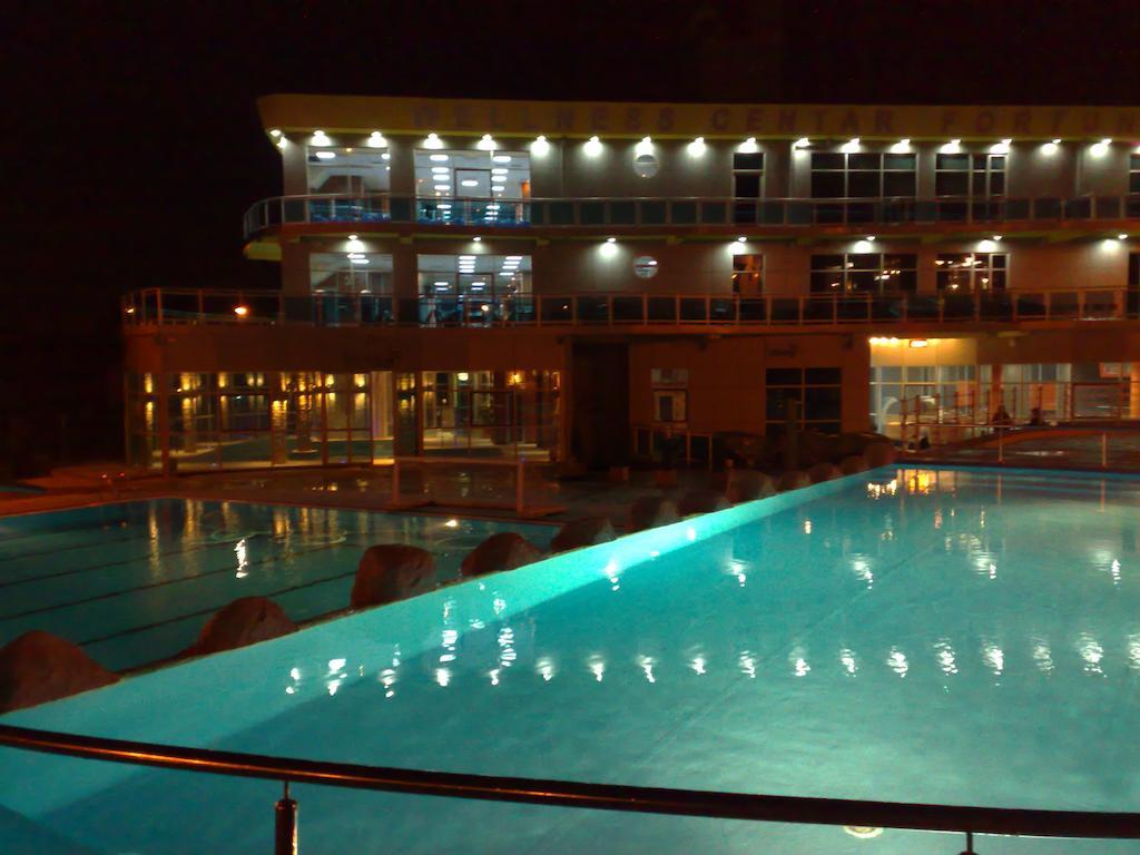 Hotel Fortuna Banyaluka Dış mekan fotoğraf