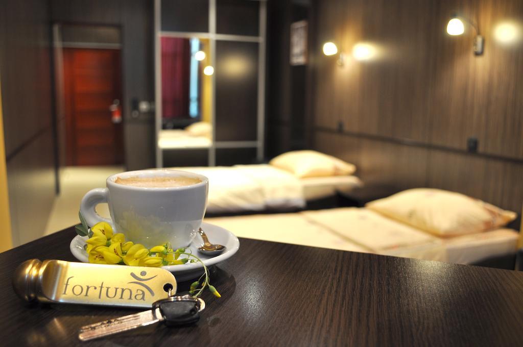 Hotel Fortuna Banyaluka Dış mekan fotoğraf