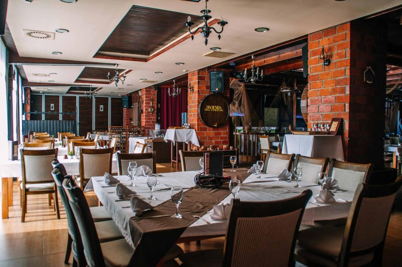 Hotel Fortuna Banyaluka Dış mekan fotoğraf